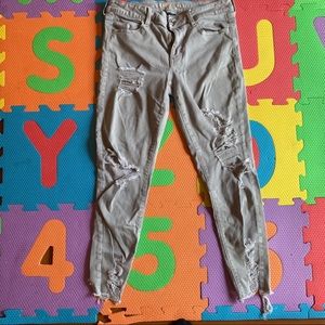 American eagle super stretch distressed jeggings